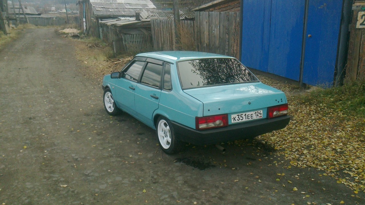 Lada 21099 1.5 бензиновый 2001 | Бирюзовая ;3 на DRIVE2