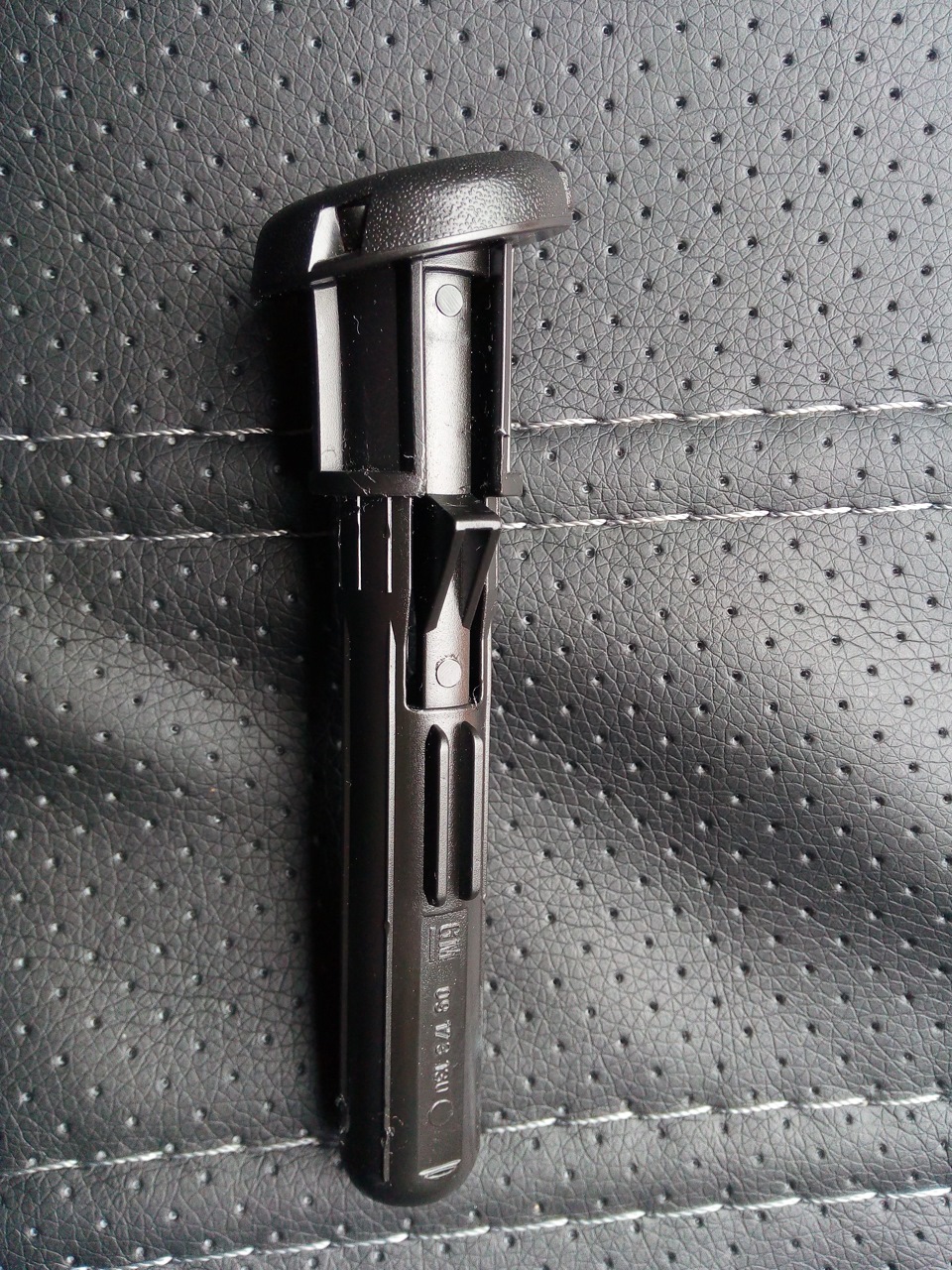 Переобулся и "Как снять держатель подголовника" — Opel Vectra B, 1,6 л ...