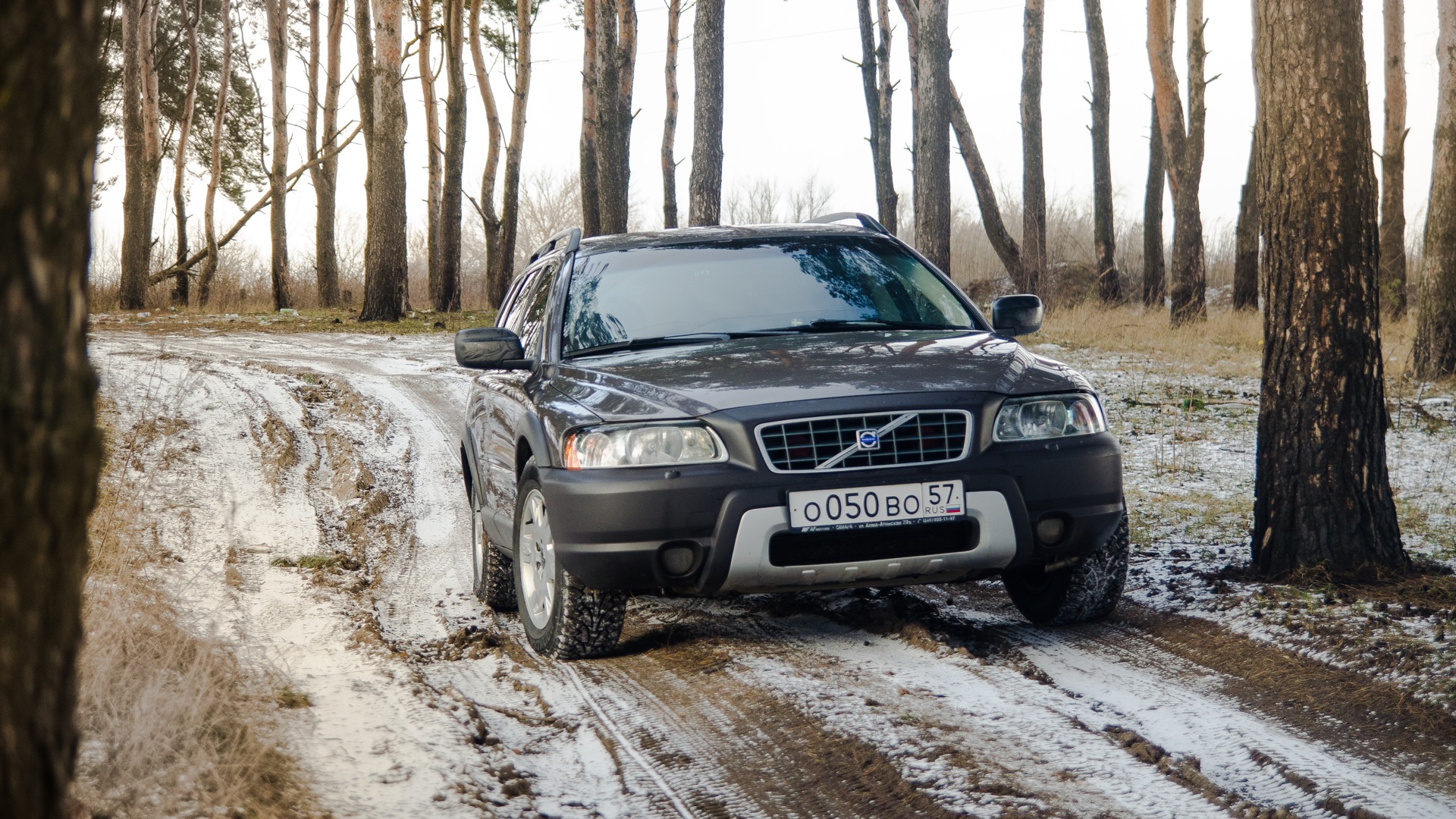 volvo xc70 1