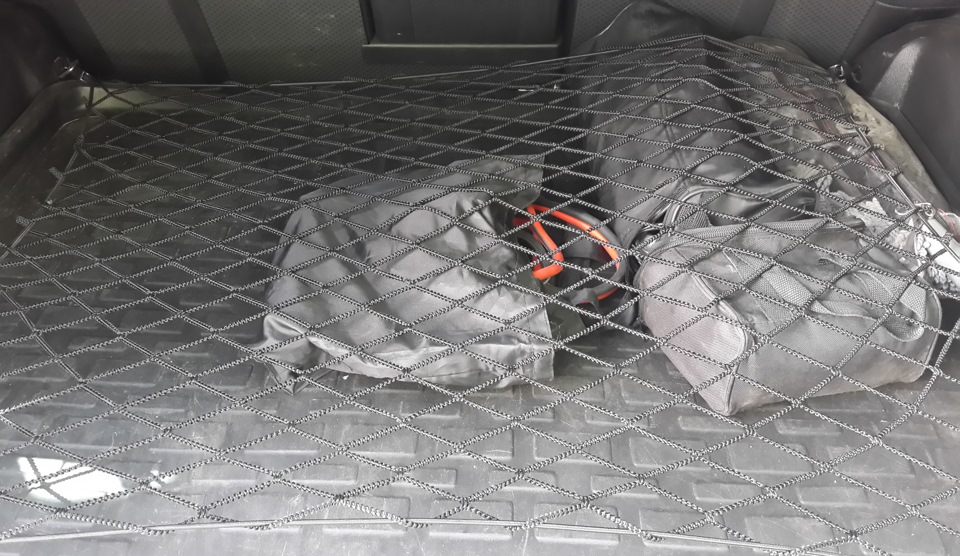 сетка багажника — Nissan X-Trail II (t31), 2,5 л, 2008 года ...