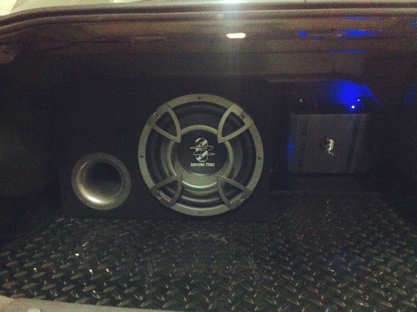 Volvo s40, шумка + 2 усилка + саб — InAuto74 на DRIVE2