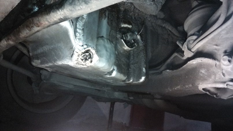 Поддон картера — Mercedes-Benz E-Class (W124), 2,6 л, 1991 года ...