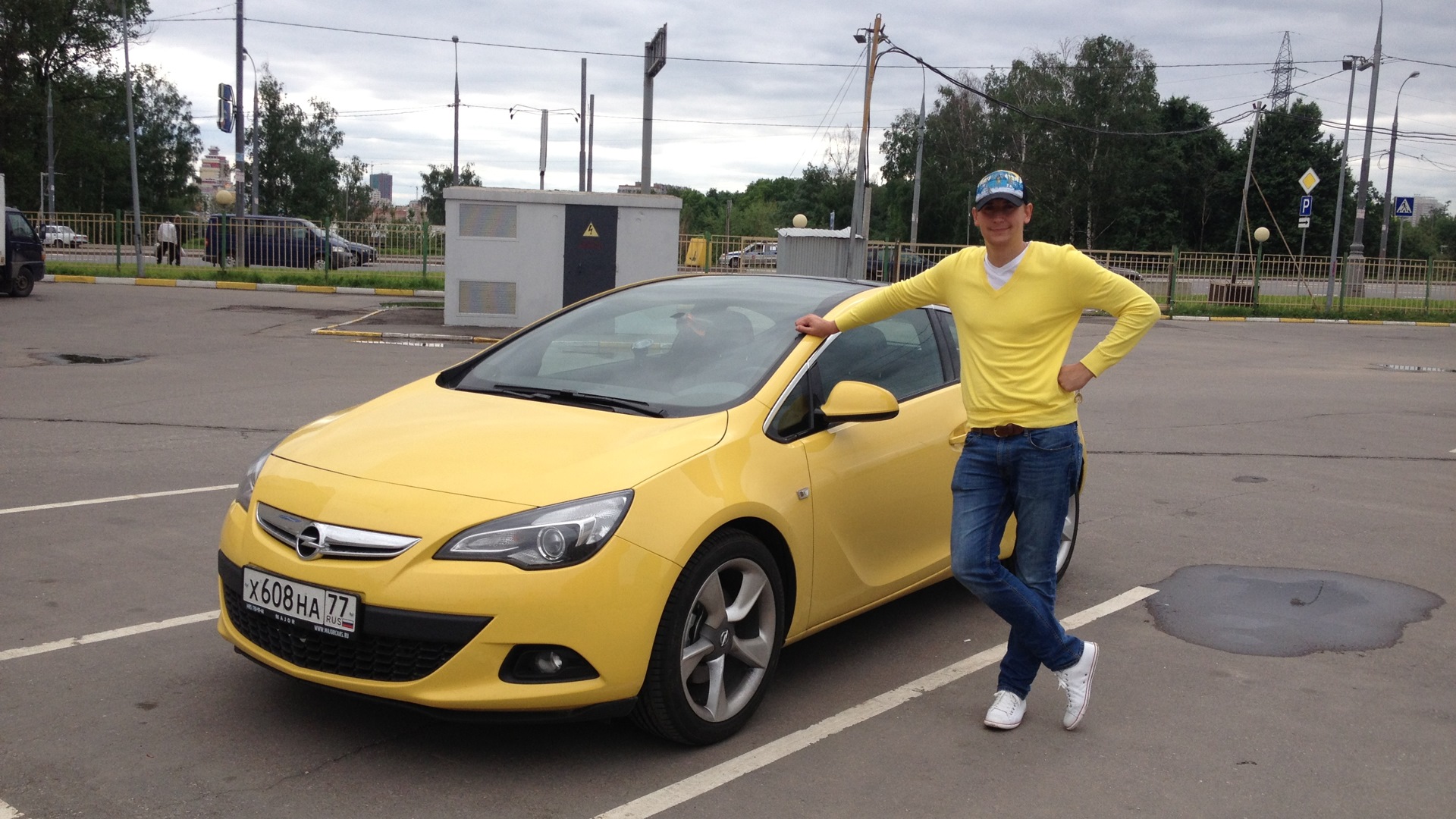 opel astra h с панорамной крышей