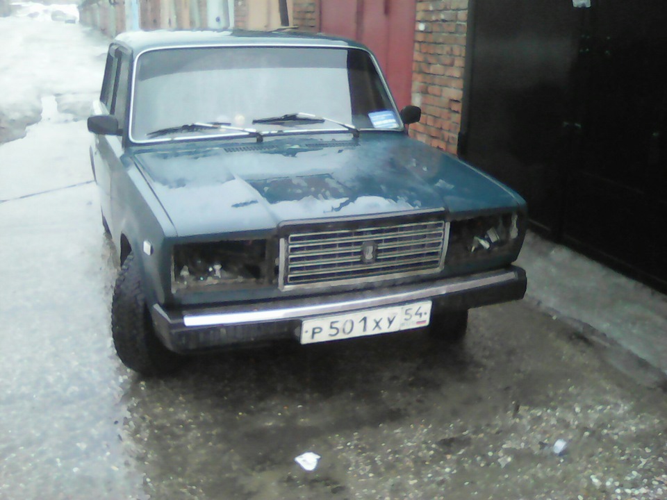 Лопнула фара((( — Lada 21074, 1,6 л, 2006 года | своими руками | DRIVE2