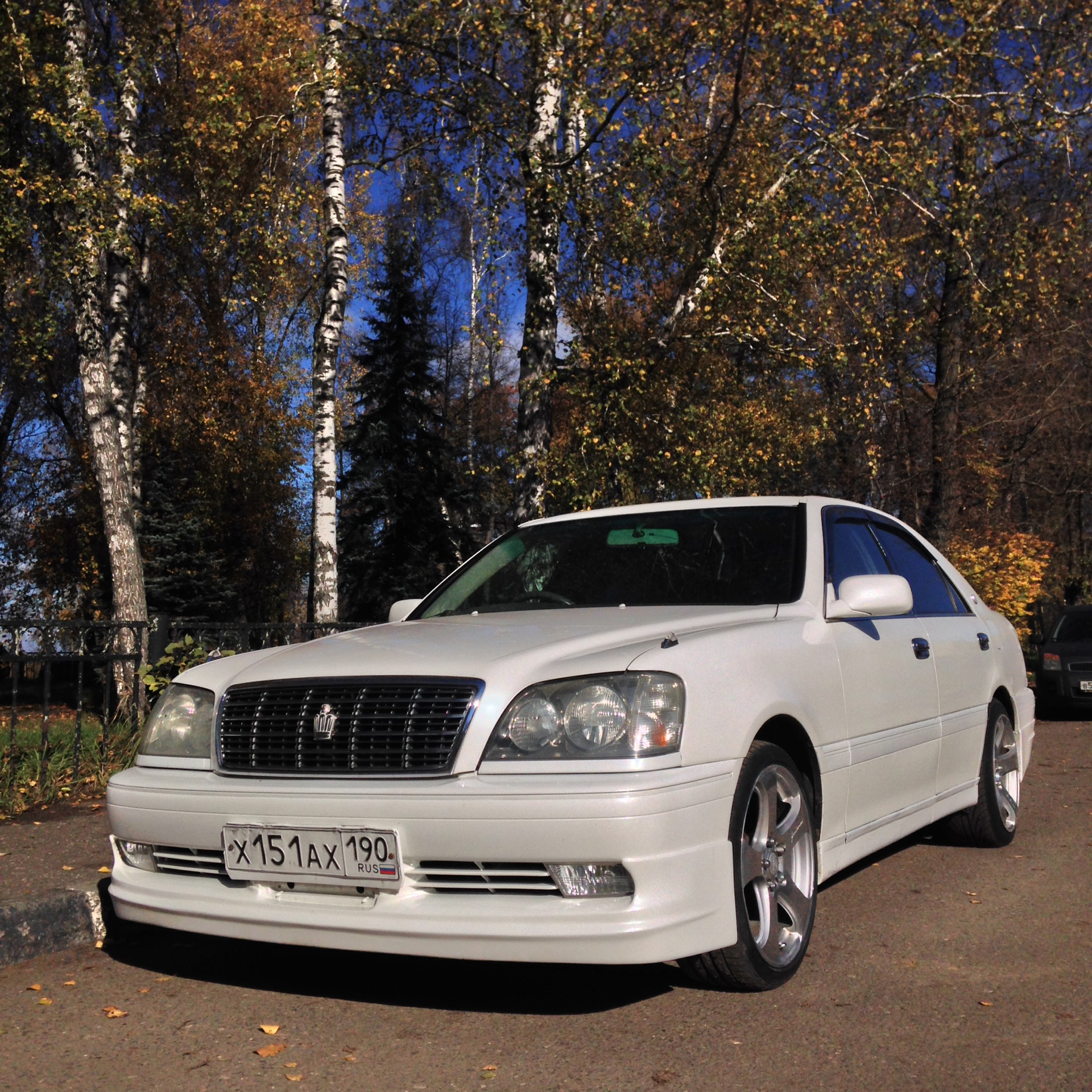 Toyota Crown s230