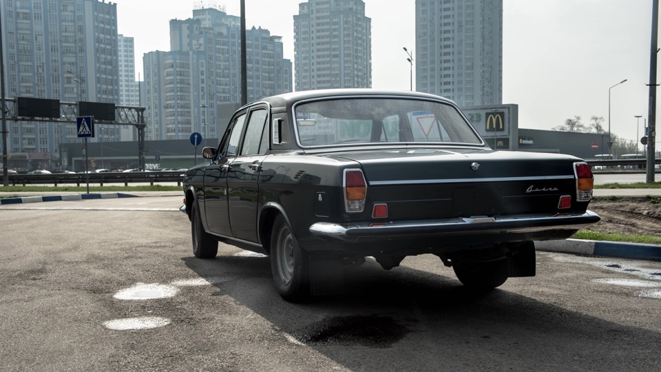 Газ 24 черная фото Строили мы строили и наконец построили))) - ГАЗ 24, 2,5 л, 1972 года кузовной ре