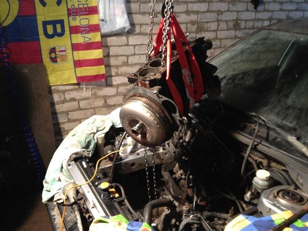 вырвало двигатель