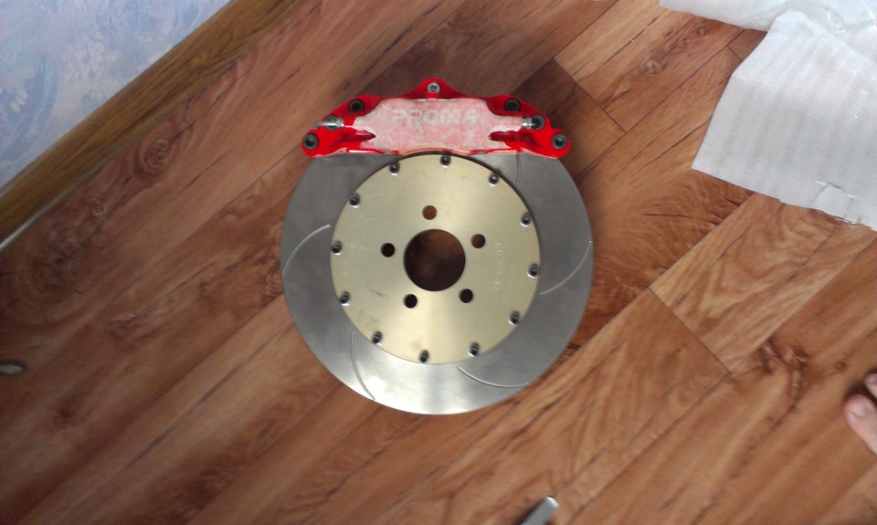 4-х поршневые суппорта Прома, Двух составные тормозные диски 332*30 ...