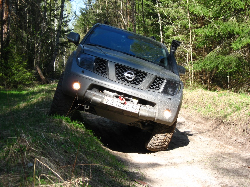 Nissan Pathfinder 2007 передок