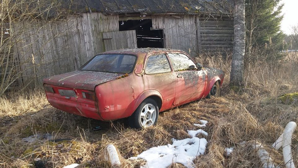 Архангельская авто. Заброшенные автомобили в Нижегородской области. Брошенные машины Архангельска. Заброшенные автомобили Самара ул Бубнова. Автомобили Архангельская область частное фото.