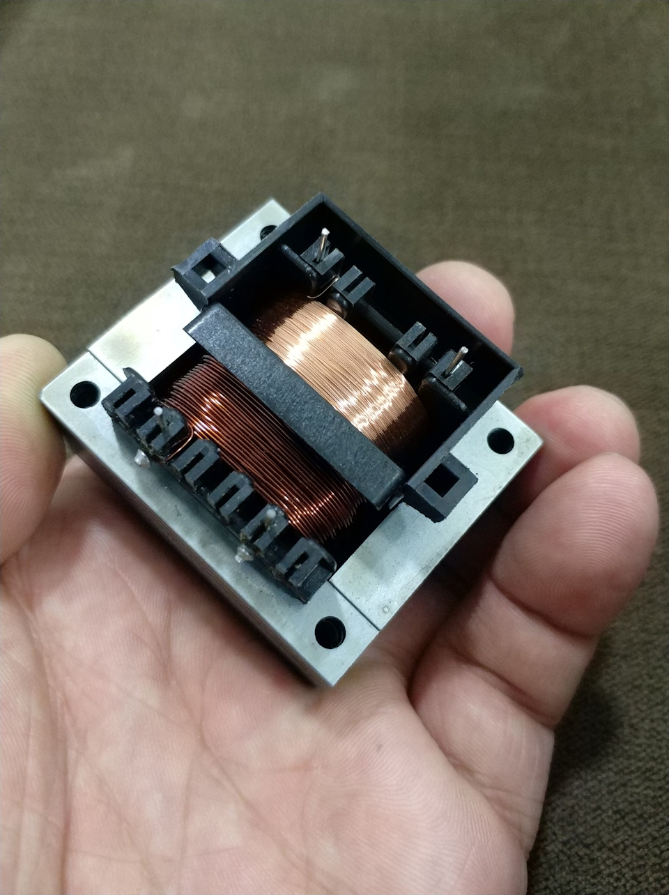 Фото в бортжурнале Nissan Leaf (1G)