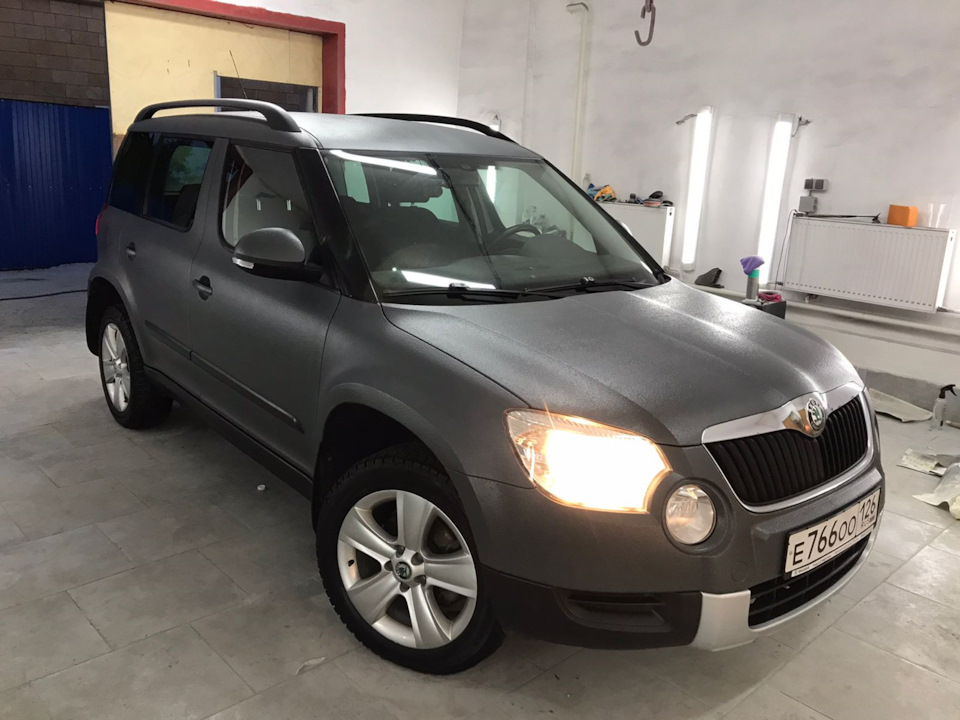 Йети краска. Шкода Йети 2010 года. Бронекор. Регламент обслуживания Skoda Yeti 1.8.