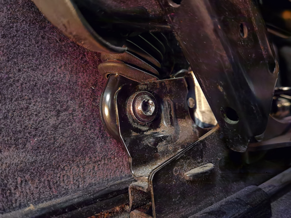 Замена пиропатрона пассажирского сиденья E66 — BMW 7 series (E65/E66 ...