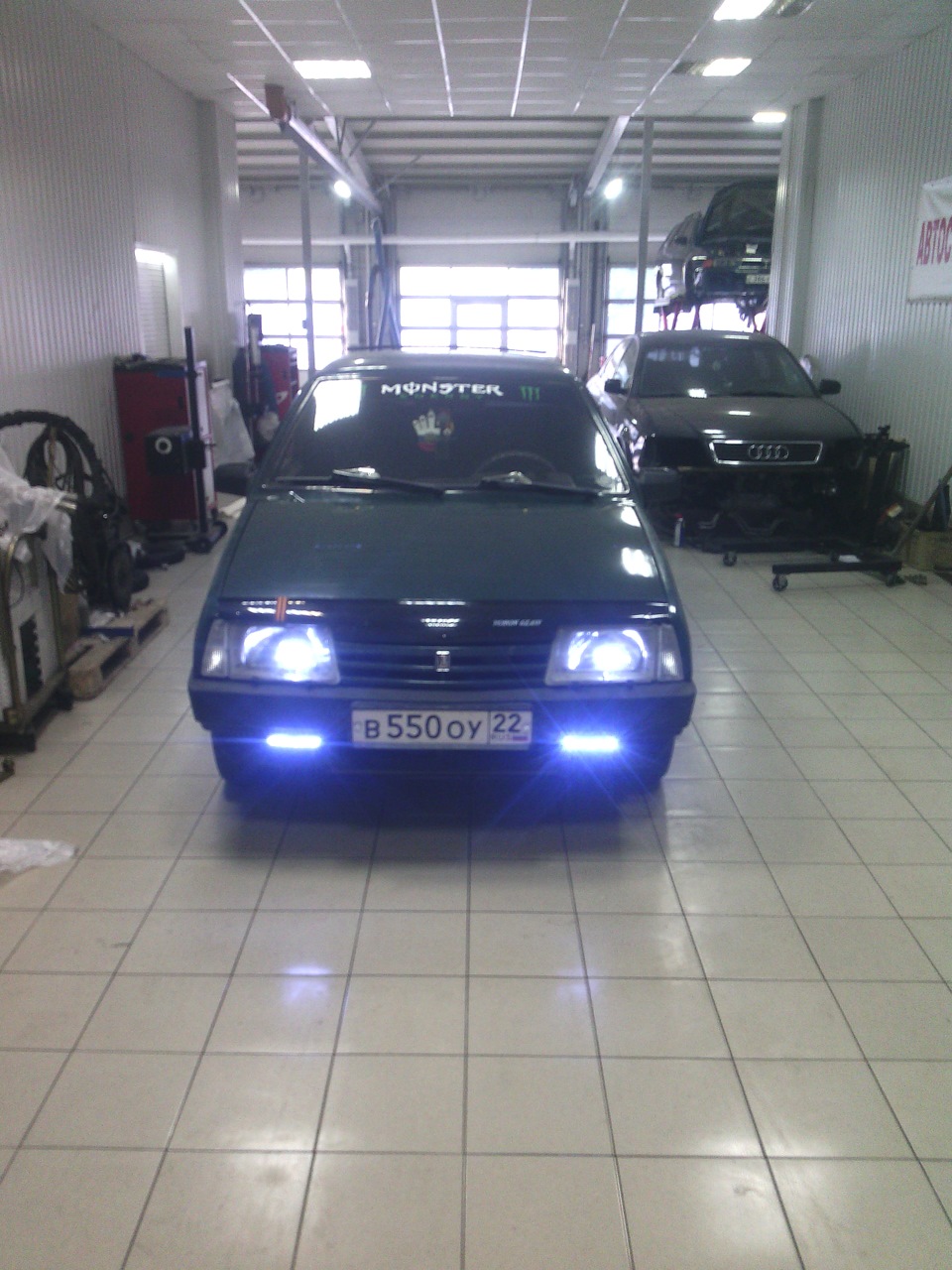 белые поворотники — Lada 21099, 1,5 л, 1997 года | просто так | DRIVE2