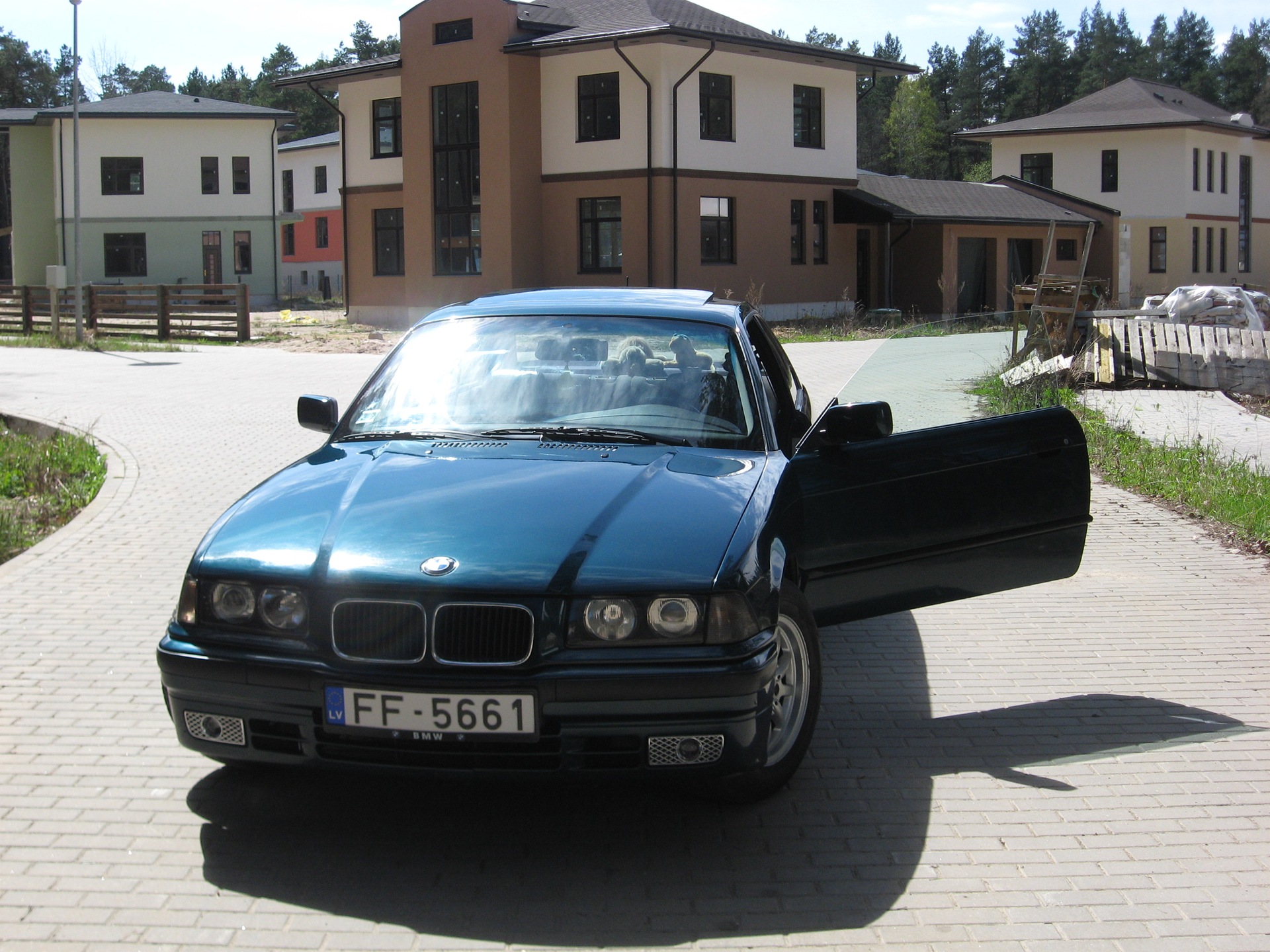 Лёгкое тестирование ( видео ) и несколько новых фото после полировки кузова  . — BMW 3 series Coupe (E36), 2 л, 1993 года | тест-драйв | DRIVE2