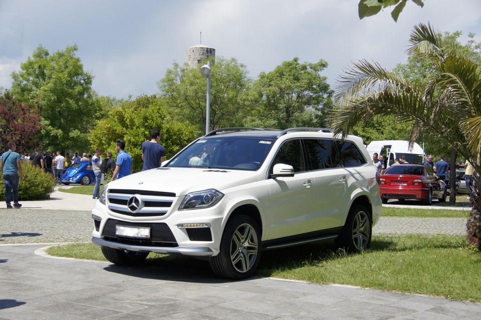 Фото в бортжурнале Mercedes-Benz GL-Class (X166)