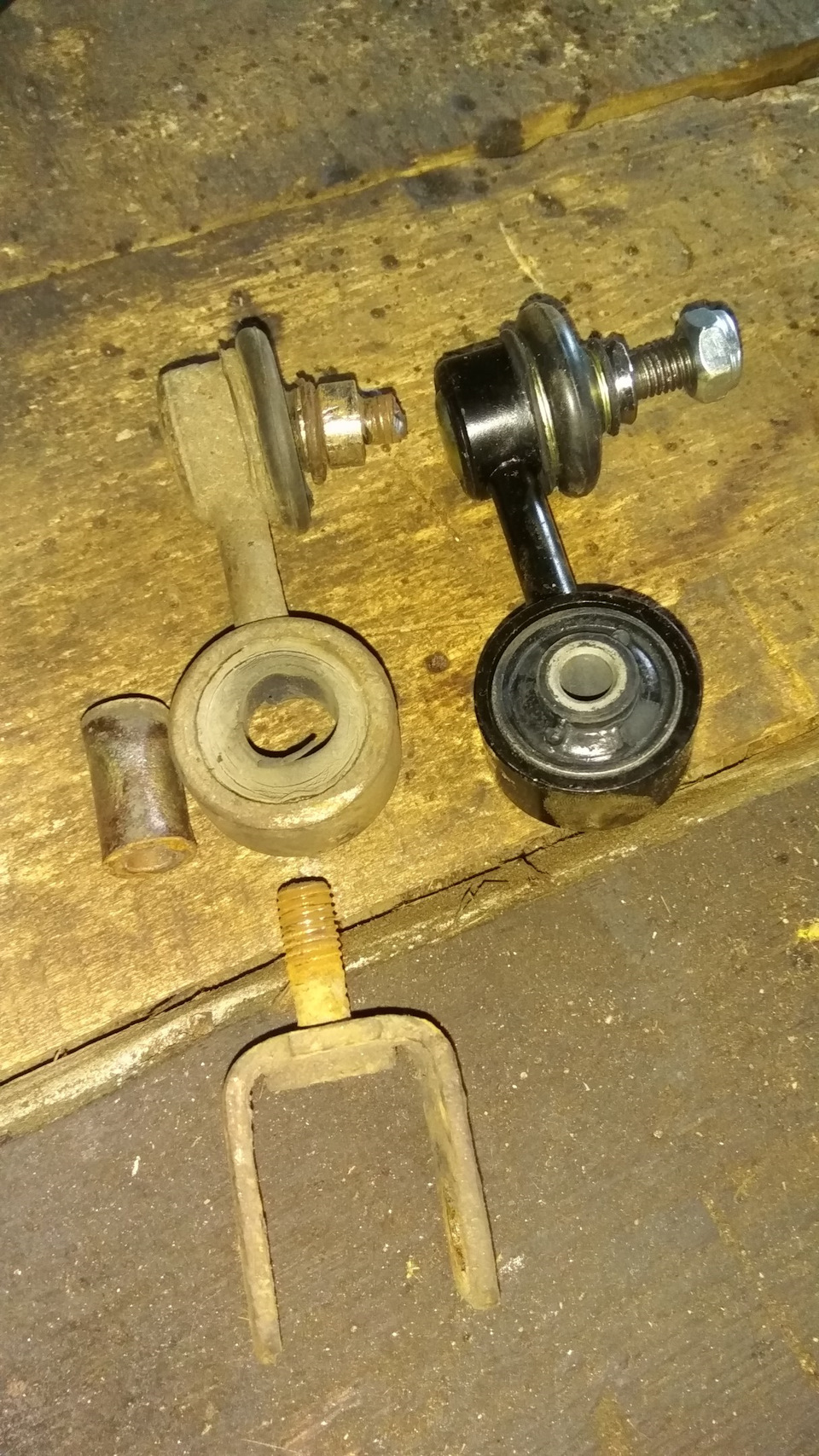 Замена стоек стабилизатора — BMW 3 series (E36), 1,8 л, 1992 года ...