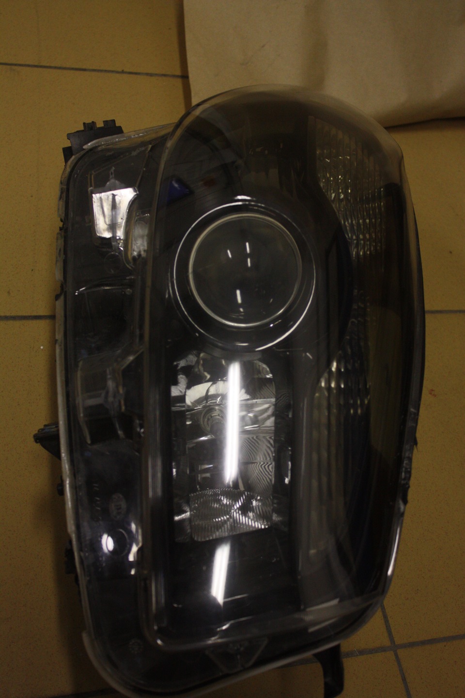 покрасил пластик в фарах — Nissan Qashqai (1G), 1,6 л, 2010 года ...