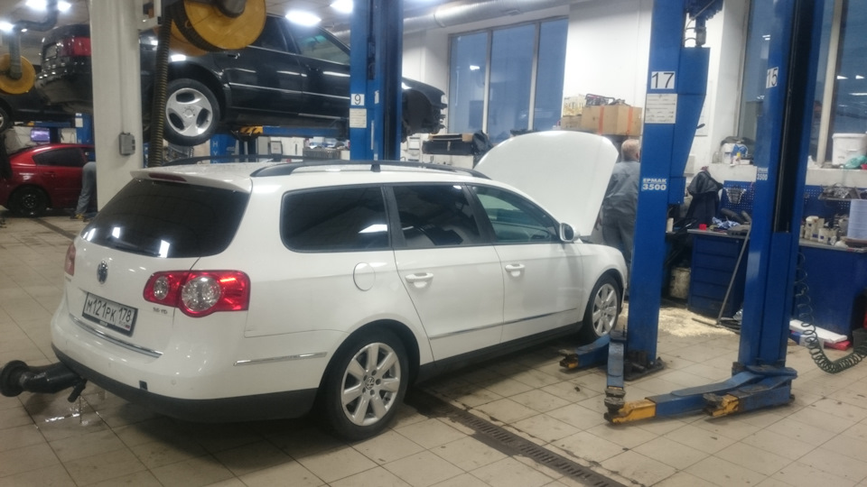 Фото в бортжурнале Volkswagen Passat Variant (B6)