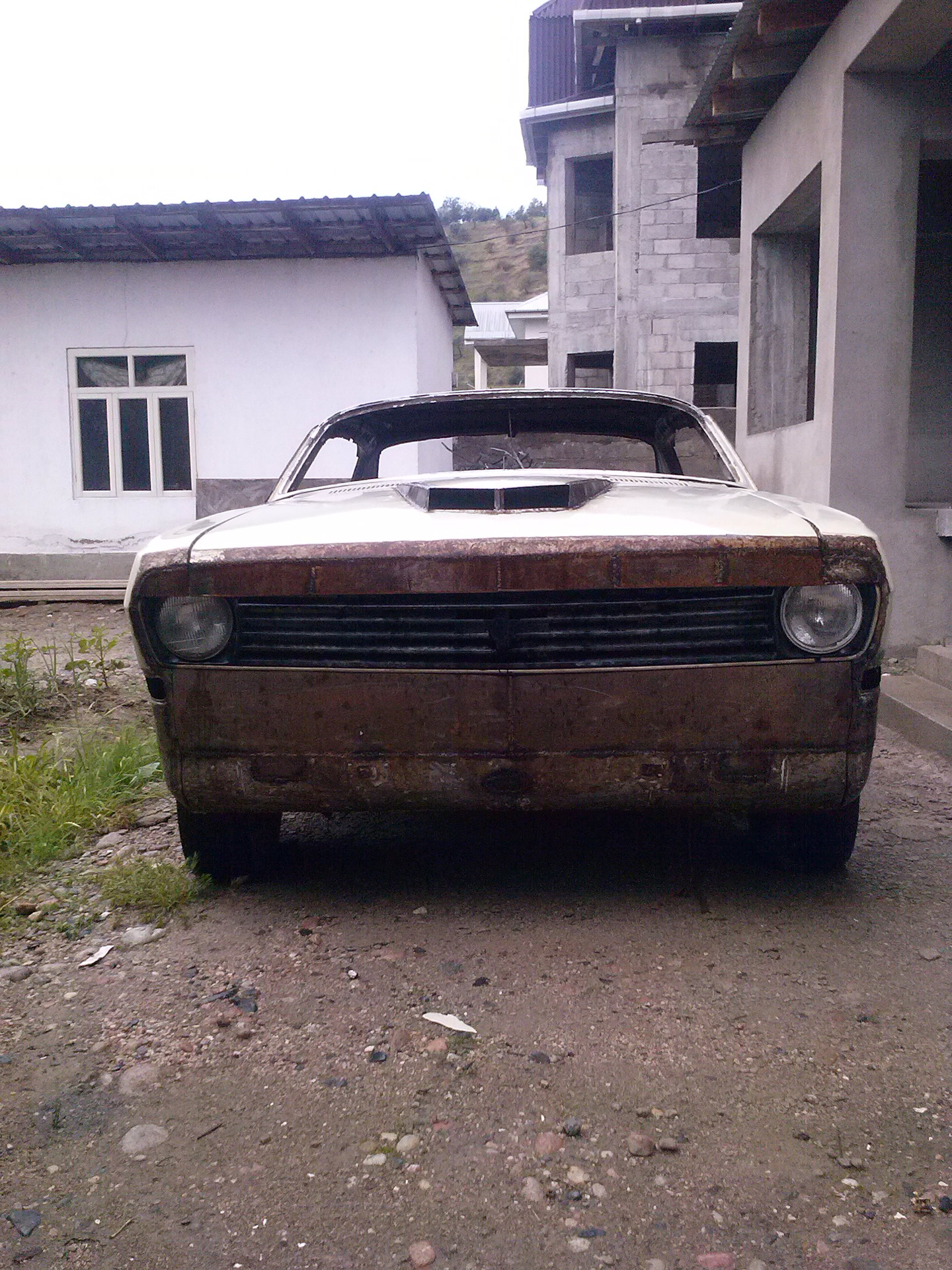 Р“РђР— 24 muscle car