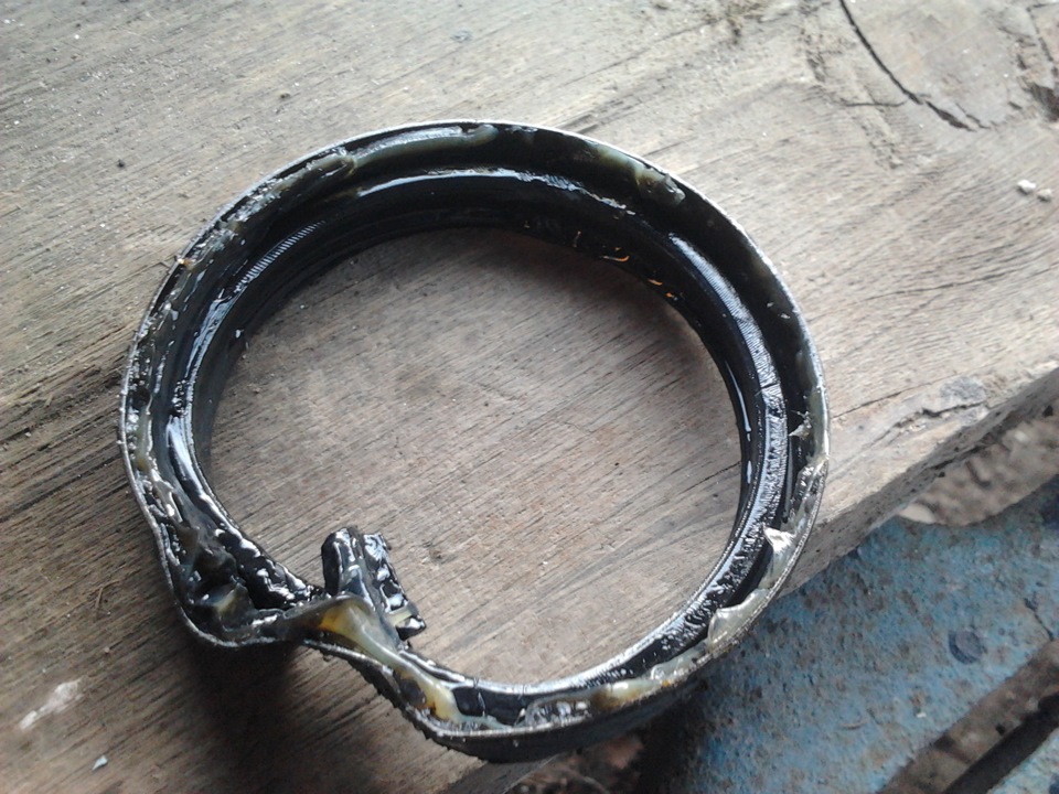 Убираем люфт задних ступиц — Mercedes-Benz W123, 2,4 л, 1984 года ...