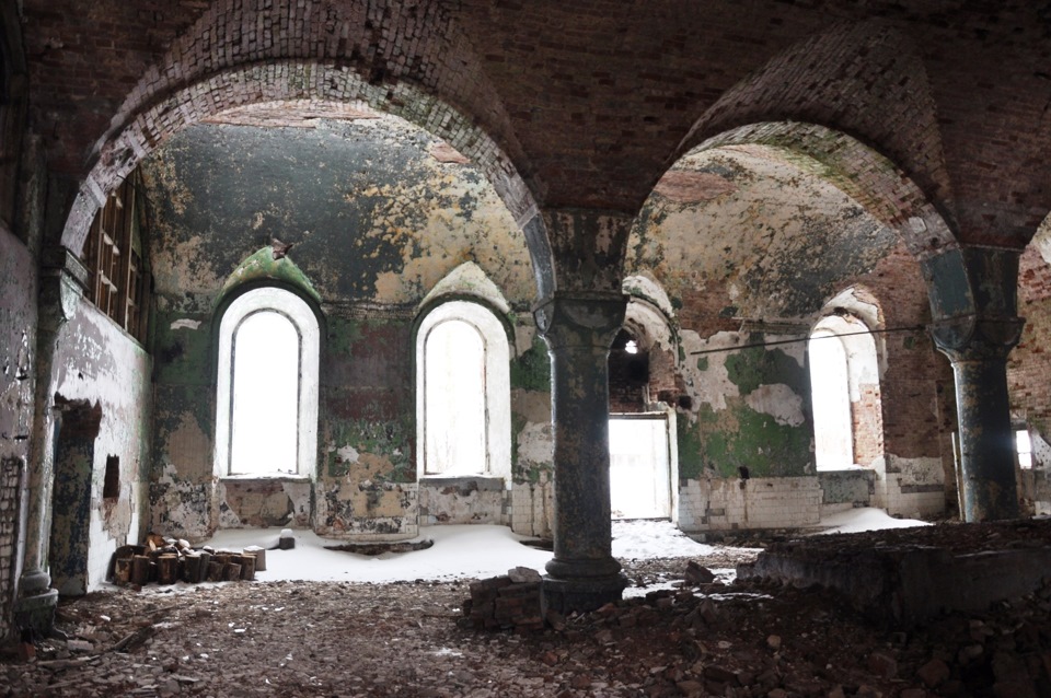 Погода загарье кировская область. Юрьянский район село Загарье. Село Верховино Юрьянский район Кировская область. Село Загарье Кировская область Юрьянский район. Заброшенная Церковь пышак Кировская область.