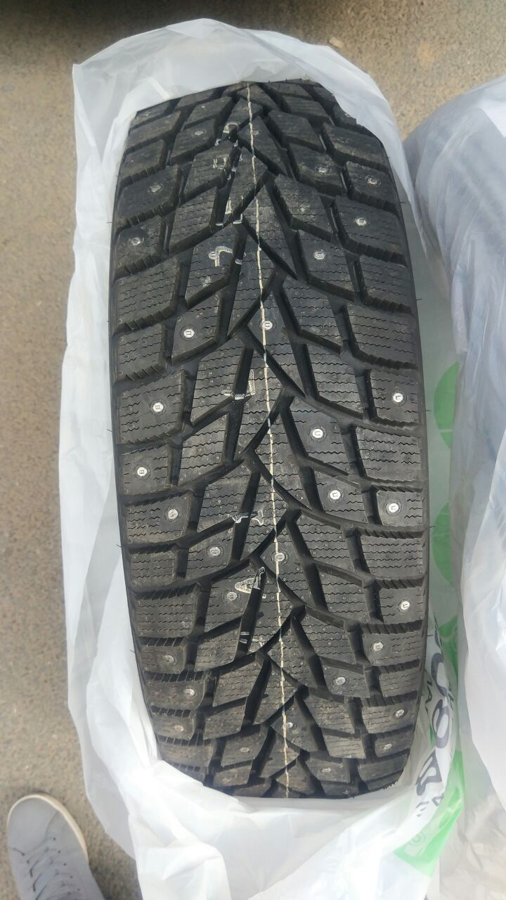 Dunlop grandtrek ice 02