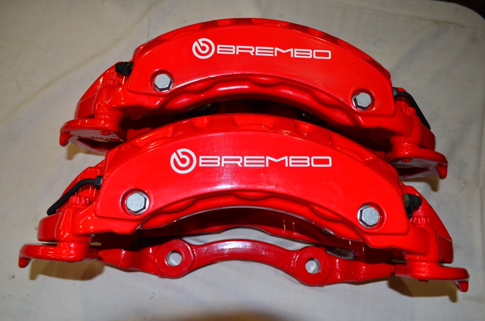 Сколько суппортов. Суппорта Брембо z19. Суппорта BREMBO Genesis gv70. Суппорт Порше Кайен 19z. Суппорт Cayenne 957 Turbo.