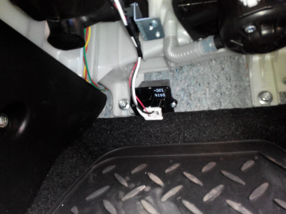 Очистка испарителя кондиционера STEP UP — Mitsubishi Lancer X, 1,8 л ...