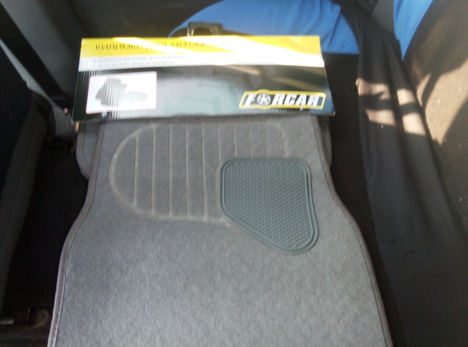 Новые коврики в Ланос — Daewoo Lanos, 1,5 л, 2003 года | стайлинг | DRIVE2