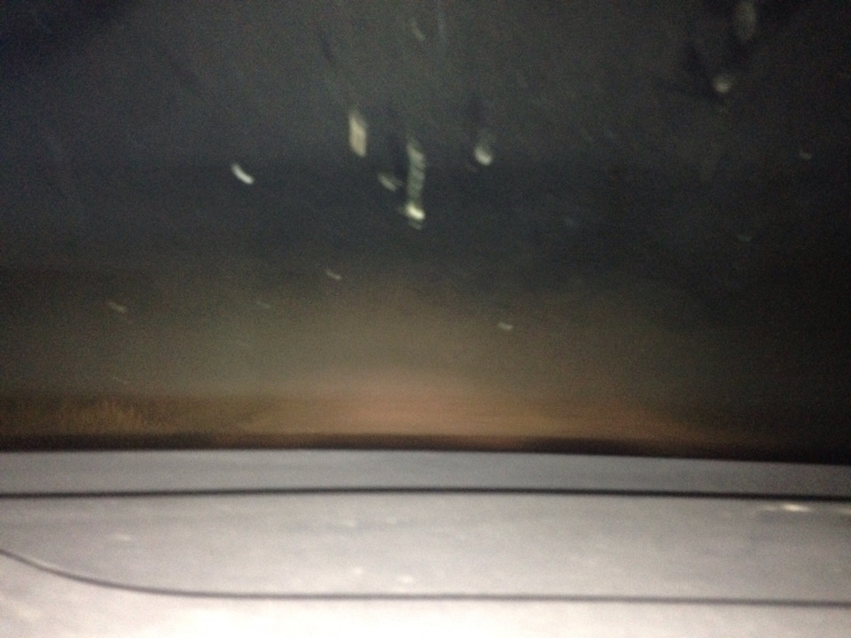 Потеет стекло… — Skoda Rapid (1G), 1,6 л, 2017 года | поломка | DRIVE2