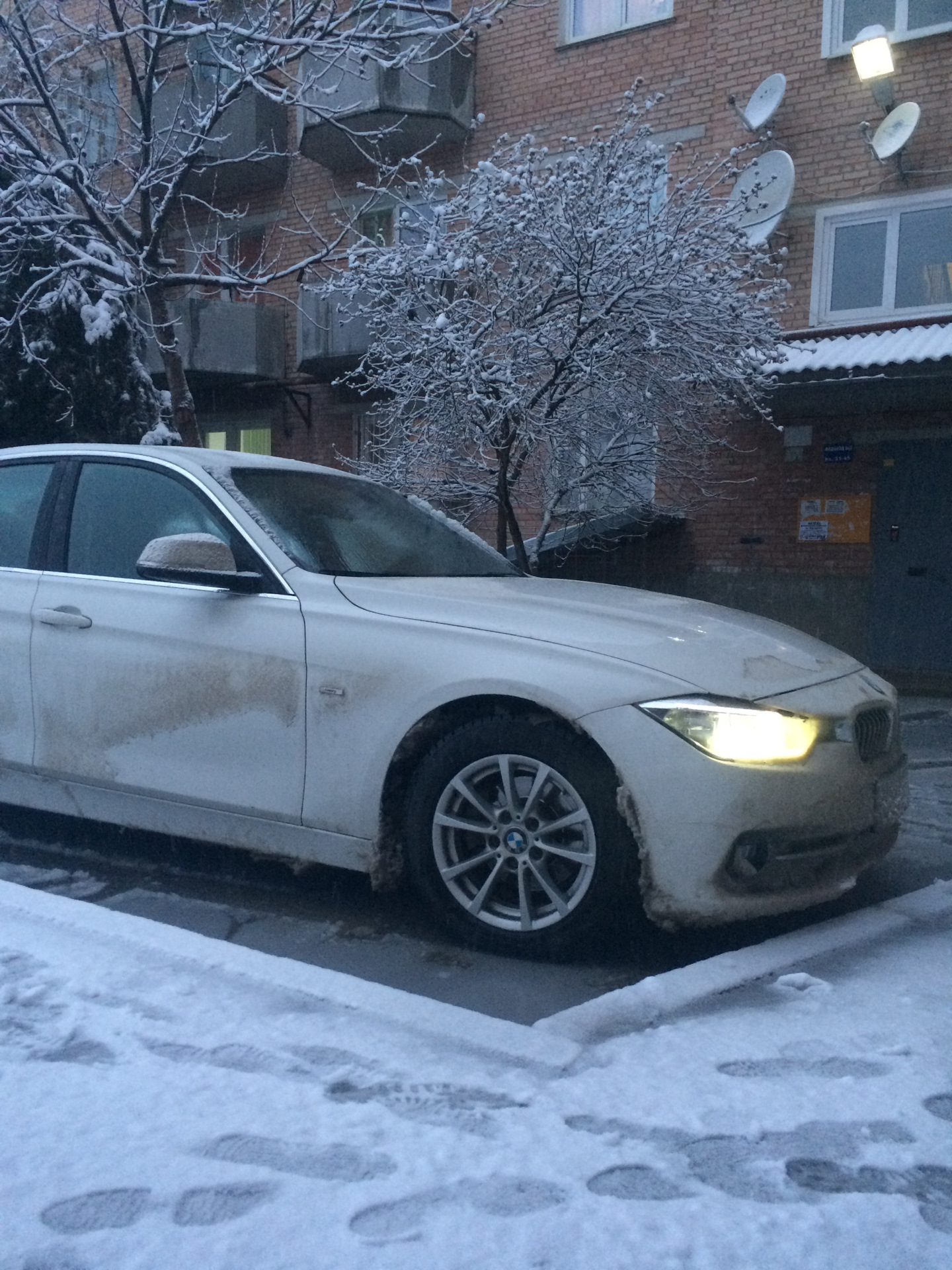 Прикол от ОФ БМВ Сочи — BMW 3 series (F30), 2 л, 2013 года | запчасти ...
