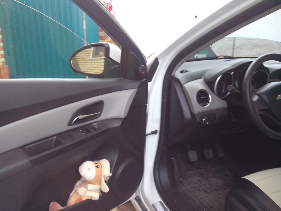 Чехлы для ---БЕЛОГО--- — Chevrolet Cruze (1G), 1,6 л, 2011 года ...