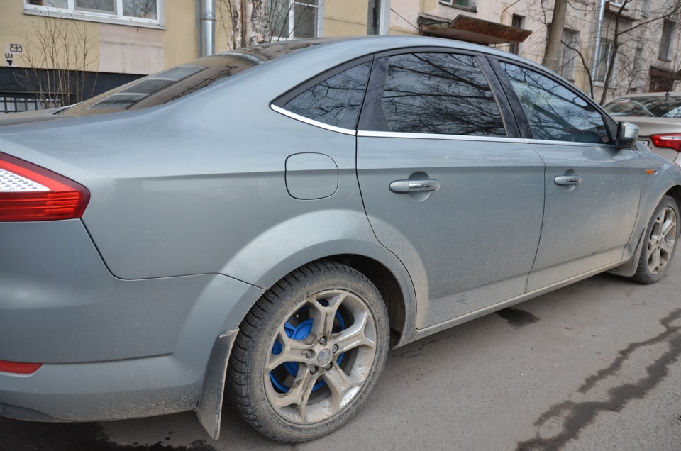 Покраска раптором Ford Mondeo v