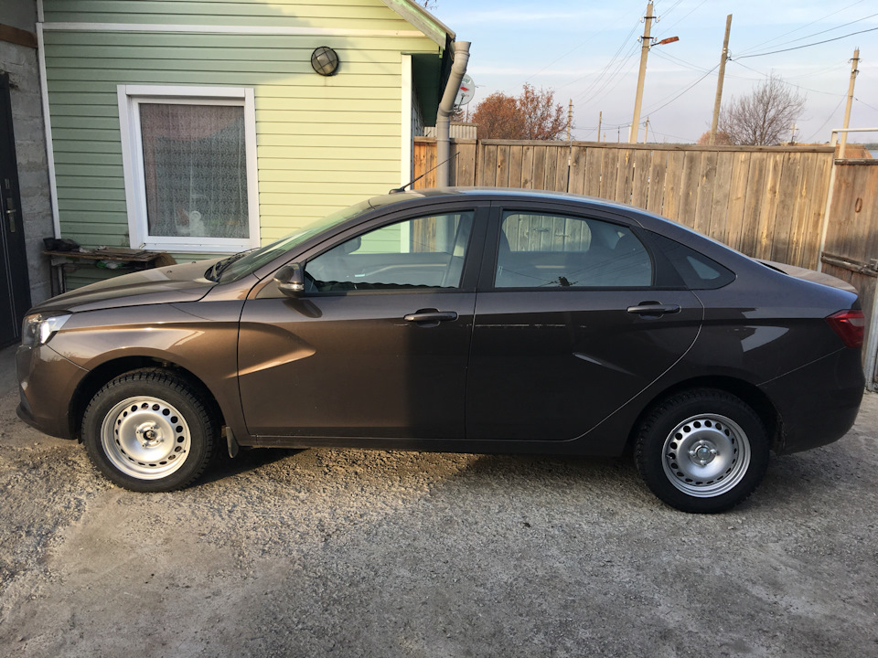 Зимняя резина и втулки стаба — Lada Vesta (1G), 1,6 л, 2017 года | шины ...