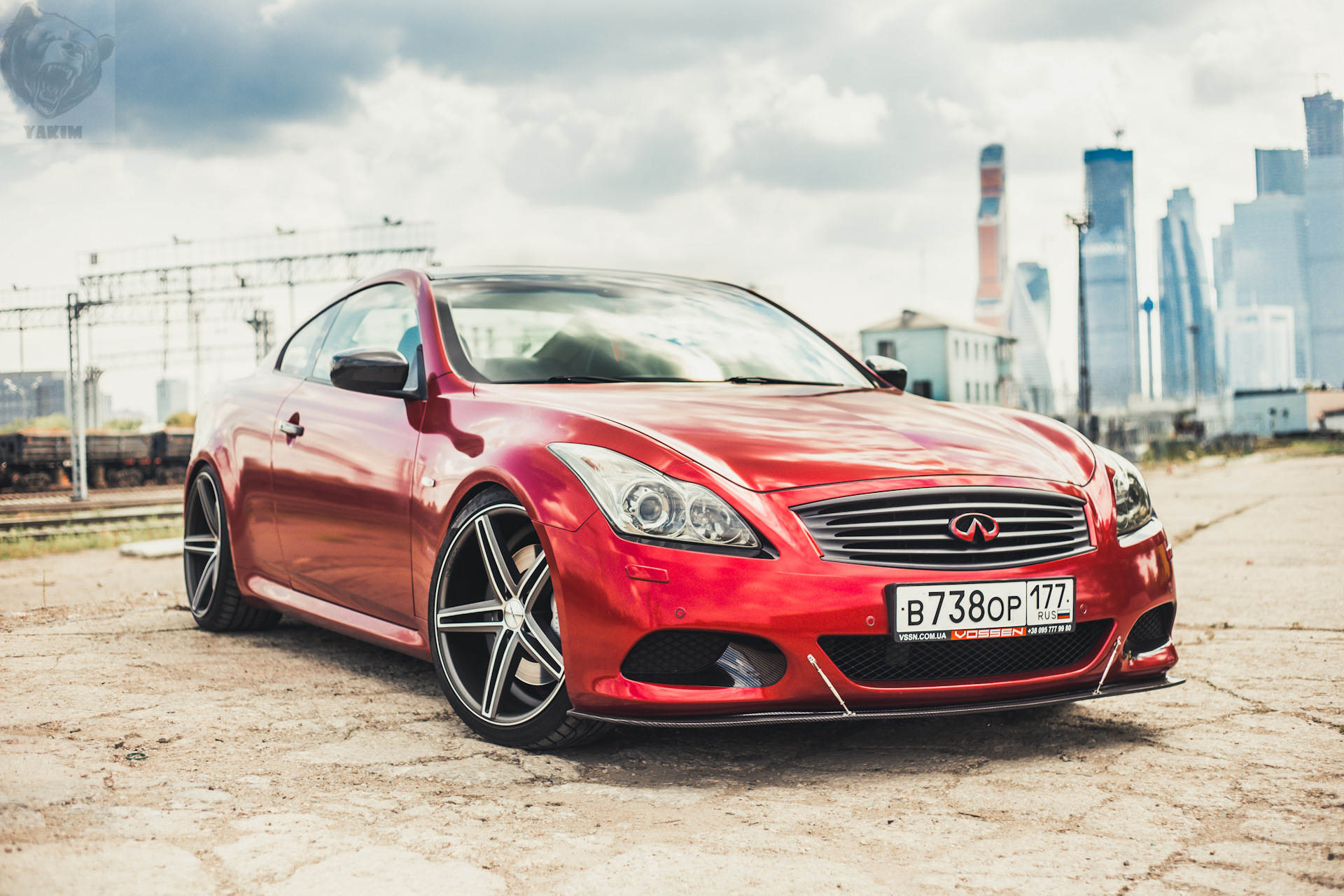 Infiniti g37. Infiniti g37 Coupe Vossen. Инфинити g37s красная. Infiniti g37 купе красная. Infiniti g37 диски.