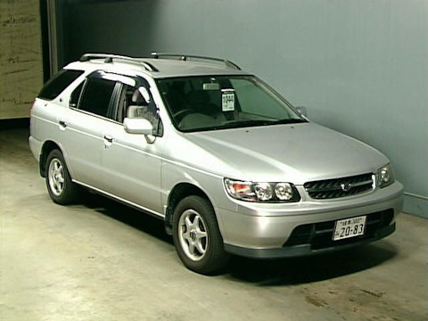 Nissan R'nessa 2.0 бензиновый 2000 на DRIVE2