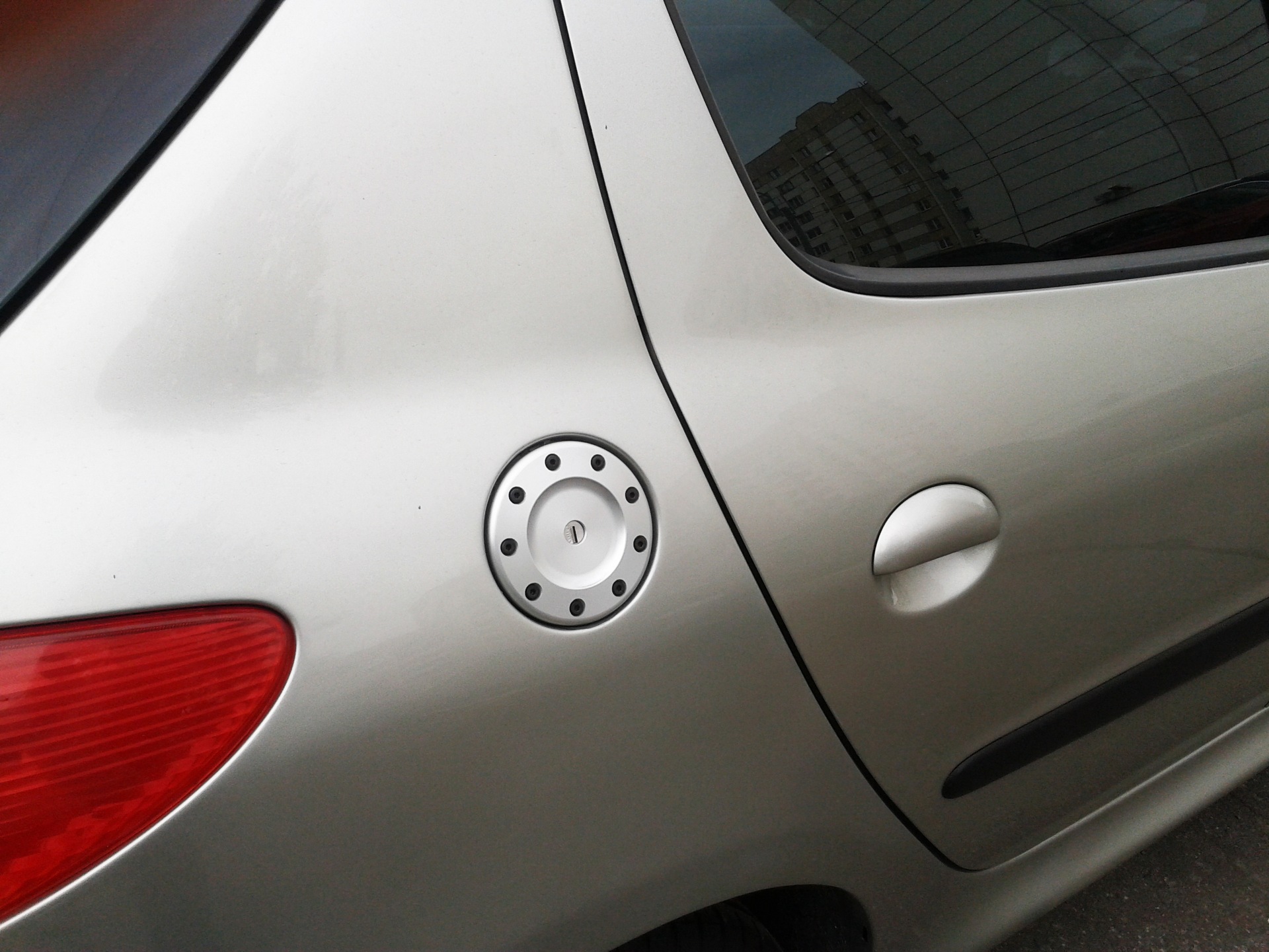 CARPROJECT.RU - Лючок бензобака PEUGEOT 207, купить, цены и фото