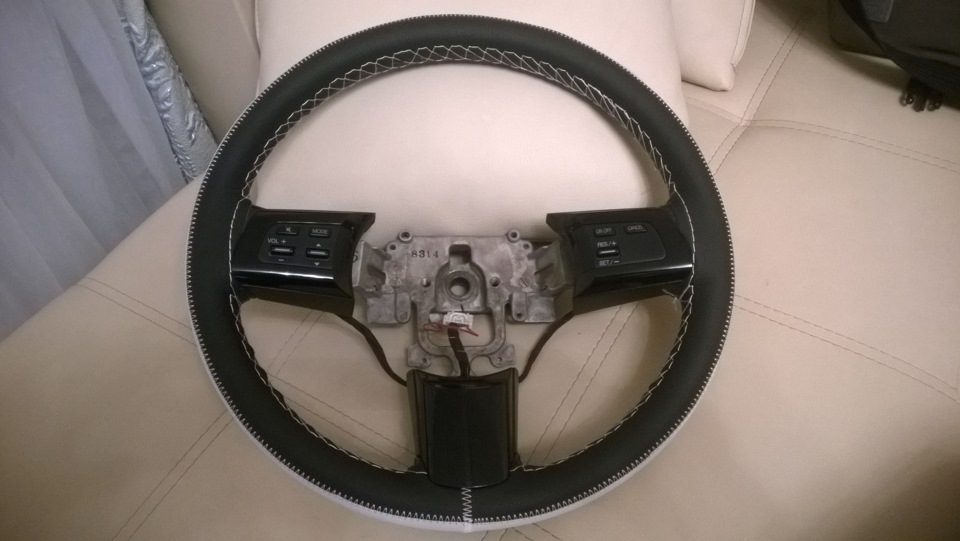 перетяжка руля — Mazda CX-7, 2,3 л, 2008 года | аксессуары | DRIVE2