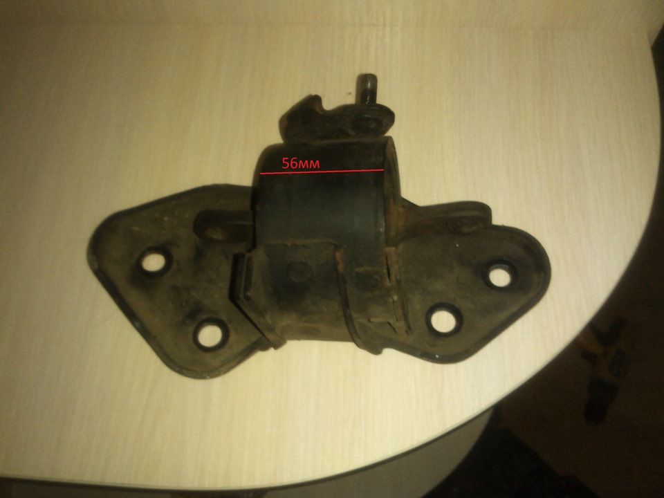 Подушка над коробкой передач. — Honda Civic Aerodeck, 2 л, 1998 года ...