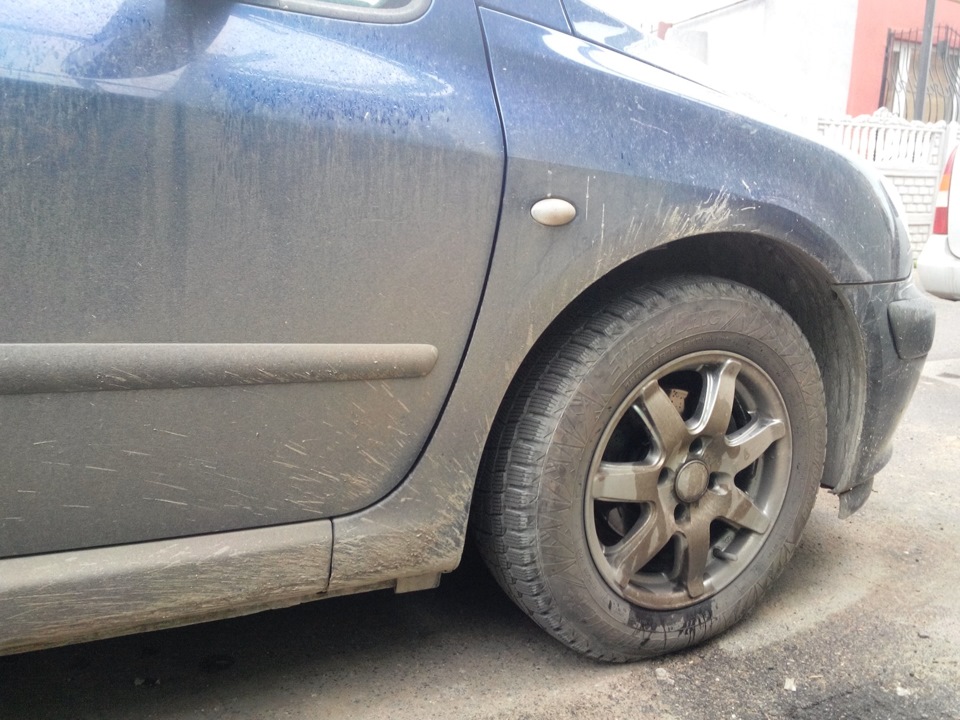 Задние тормозные диски — Peugeot 307, 1,4 л, 2004 года | наблюдение ...