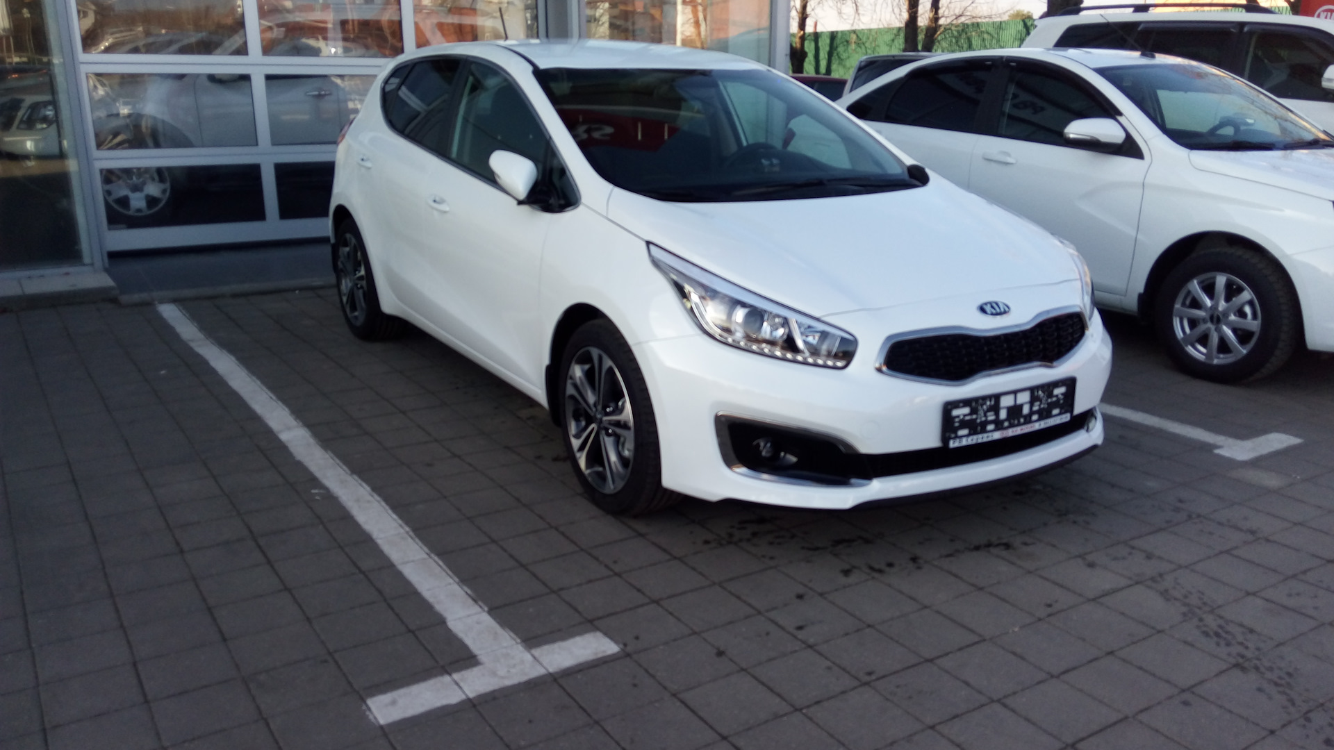 KIA Ceed (2G) 1.6 бензиновый 2016 | Люкс R line на DRIVE2