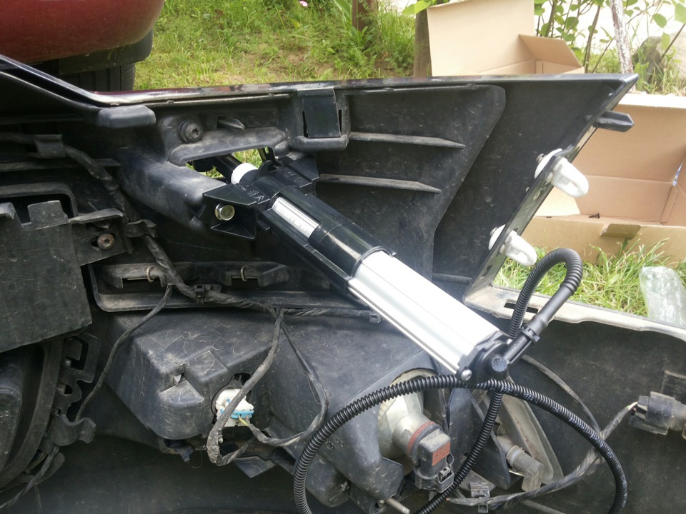 Теперь все правильно! Омыватель фар — Citroen C5 (2G), 2 л., 2008 года ...