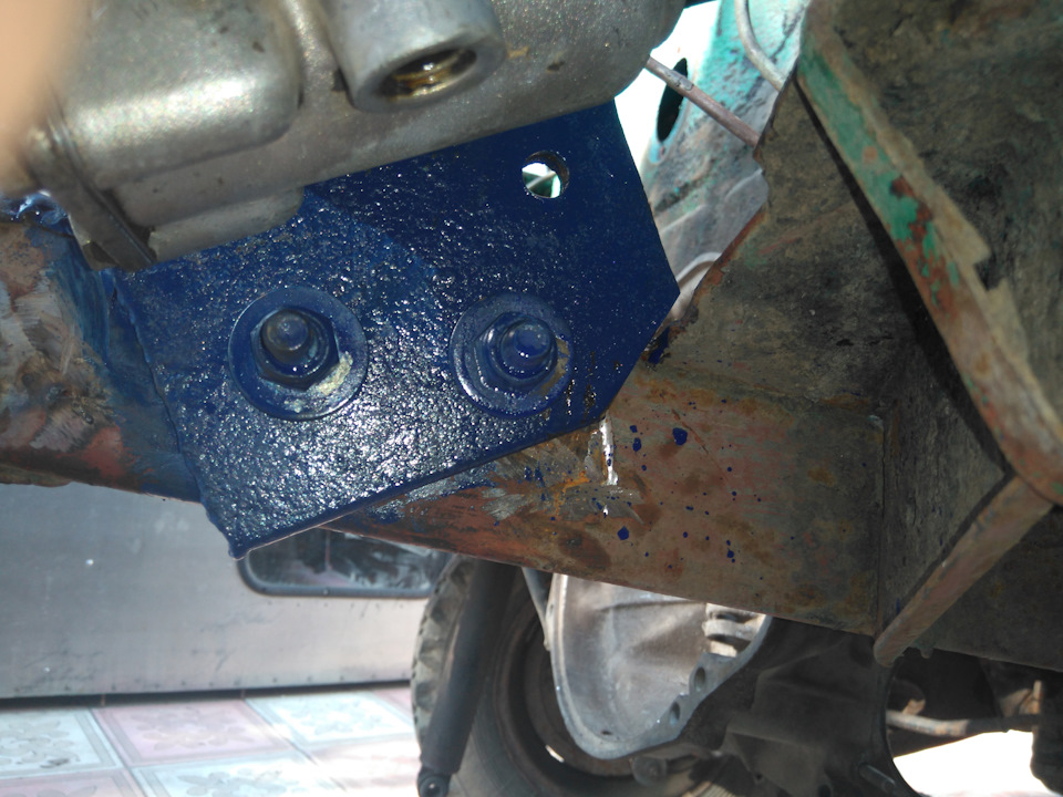 перенос рулевого редуктора — ЛуАЗ 969, 1,6 л, 1979 года | своими руками ...