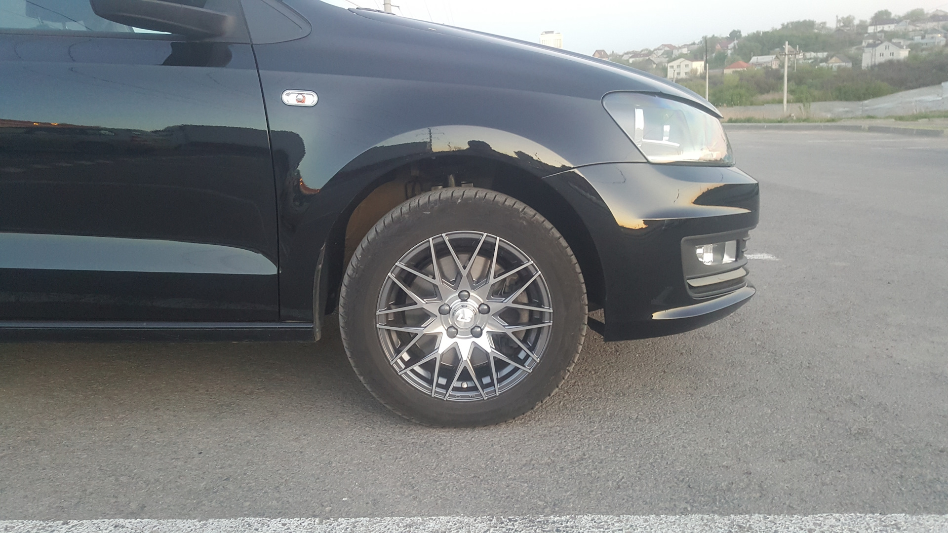 Диски ls. Диски ls785 r15. LS 784 r16. LS 784 r15. LS Wheels r15 Polo sedan.