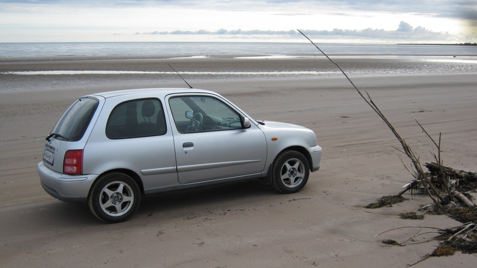 Nissan micra 1.4. Nissan Micra k11.