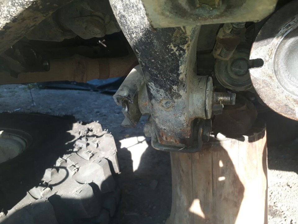 Фото в бортжурнале Mitsubishi Pajero (1G)