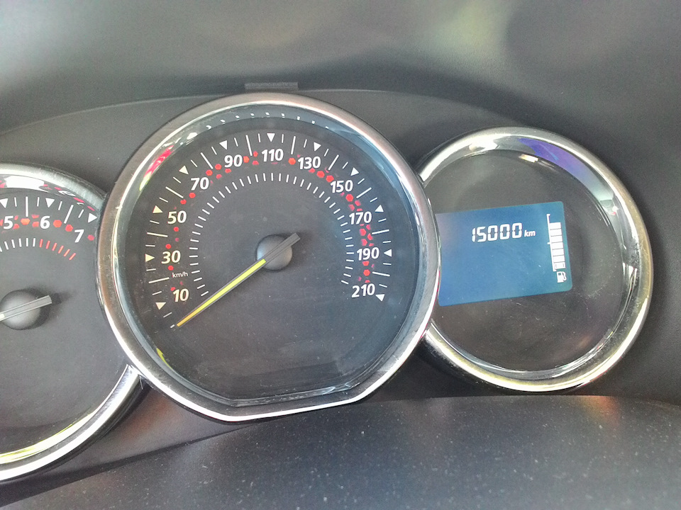 15000, расход топлива — Renault Sandero Stepway (2G), 1,6 л., 2014 года ...