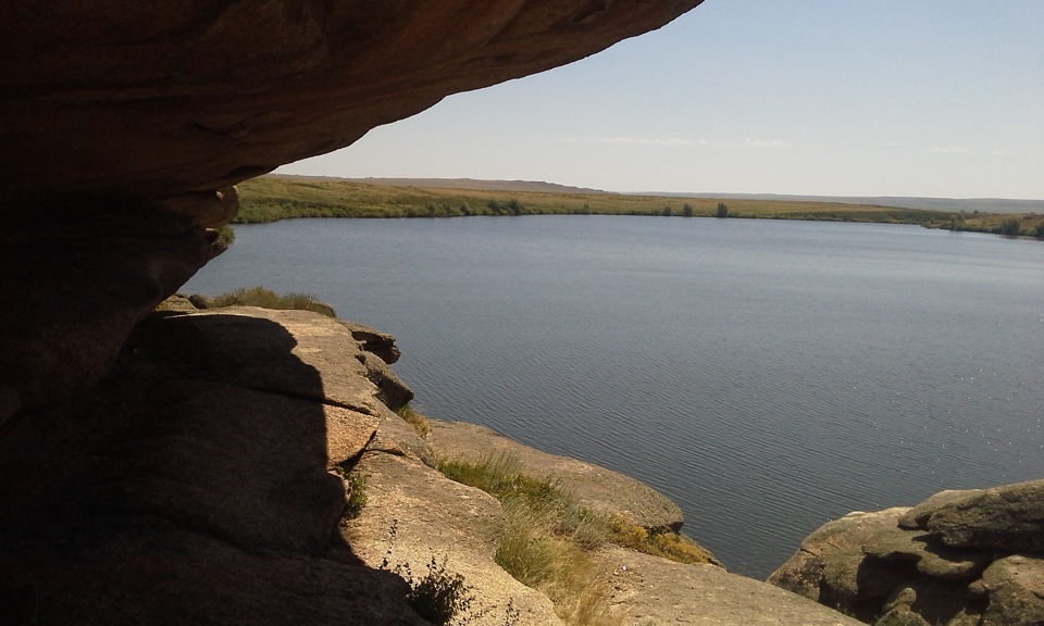 Впадает в каменское водохранилище на днепре