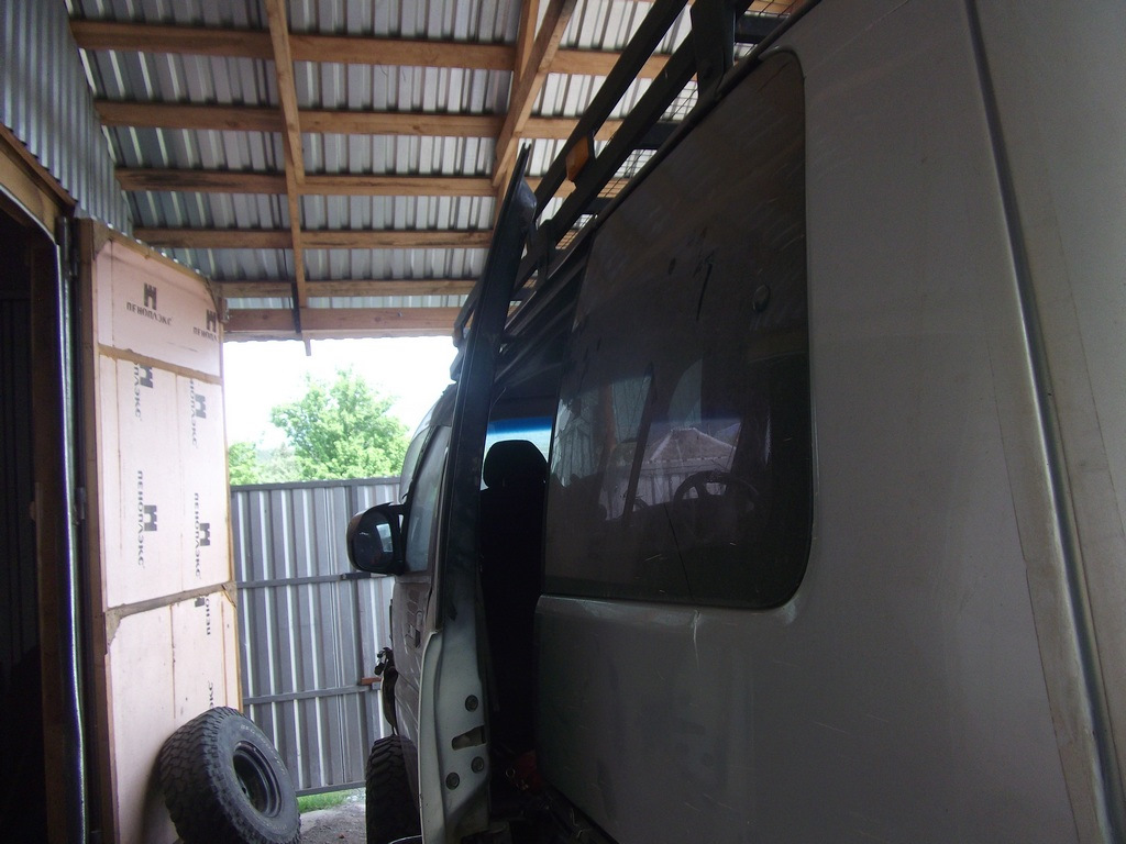 дверь сдвижная делика. двери сдвижные митсубиси л300. кронштейн сдвижной двери делика. боковая дверь мицубиси делика. дверь сдвижная делика.